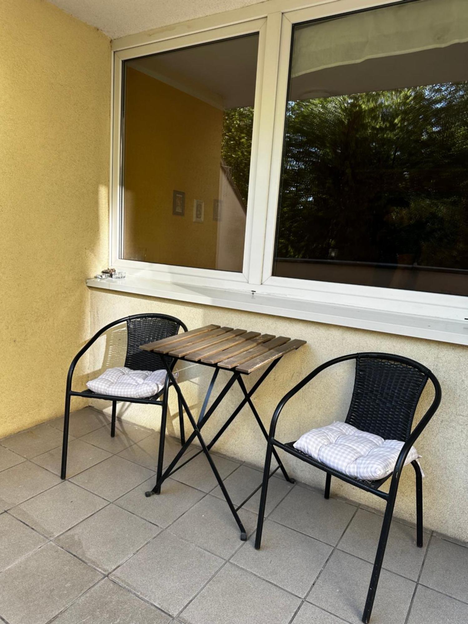 Travel House Wroclaw Hotel Ngoại thất bức ảnh
